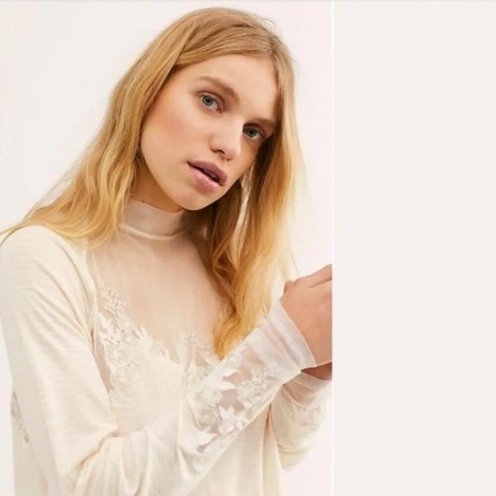 Free People Women's Size Large Ivory Saheli Mesh Embroidered Mock Neck Tunic Top